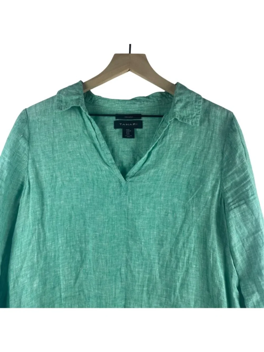 Tahari 100% Linen 3/4 Sleeve Tunic Top With Side Buttons Size Medium Teal Green - Picture 2 of 10